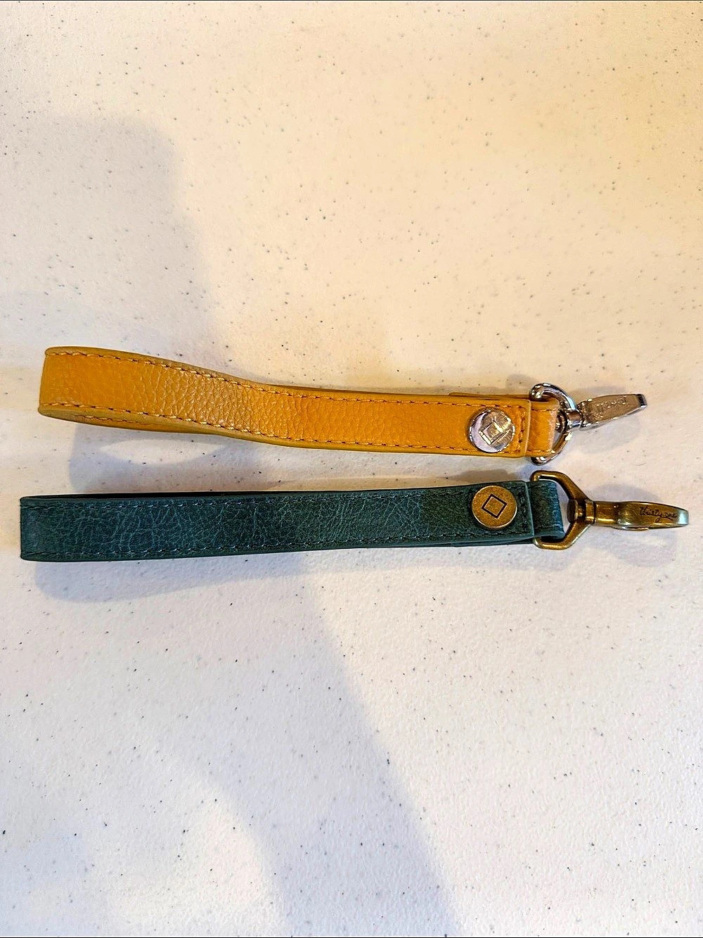 Thirty-One Wristlet Strap Set in Yellow & Green